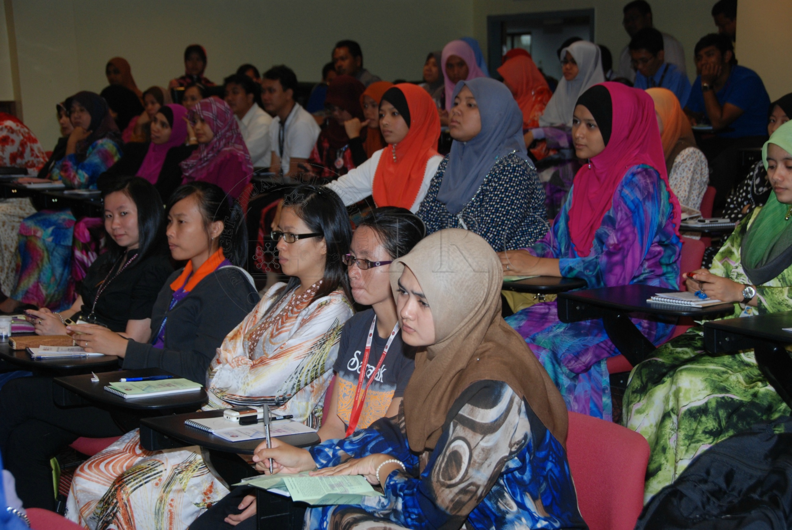 PRO 12 123 melayu DSC 6421